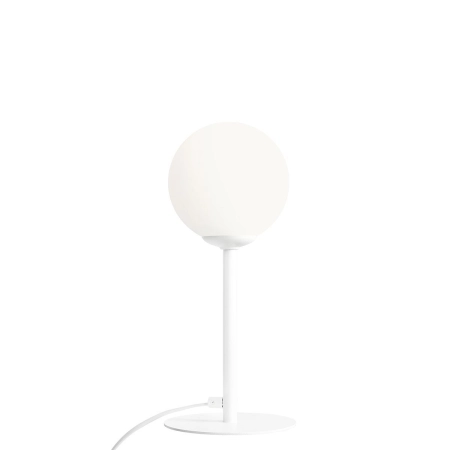 Biała lampka biurkowa prosta z mlecznym kloszem 1080B z serii PINNE