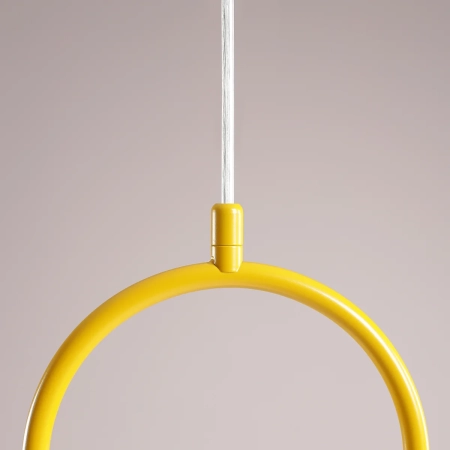 Ozdobna, żółta lampa wisząca z białą kulą 1086G14 z serii RIVA 4