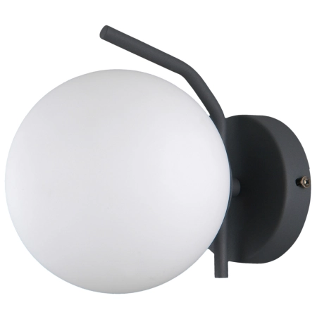 Minimalistyczna lampa ścienna z białą kulą WL-3300-1-BK z serii CARIMI
