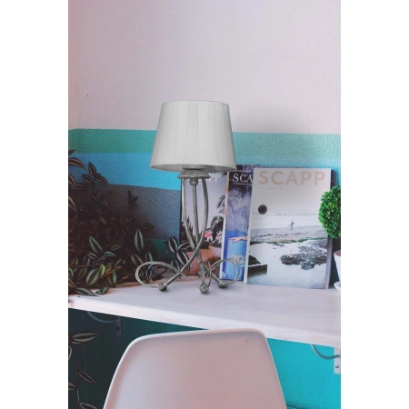 Stylowa, dekoracyjna lampka stołowa do salonu K-4083 z serii SOFIA - wizualizacja