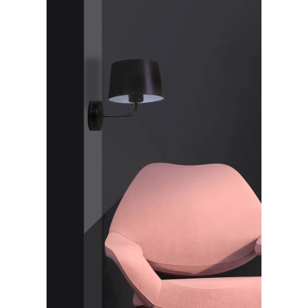 Kinkiet z abażurem i włącznikiem do sypialni K-4351 z serii REMI BLACK - wizualizacja 2