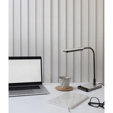 Ledowa lampka idealna do nowoczesnego biura K-BL1027 CZARNY z serii IKA - wizualizacja