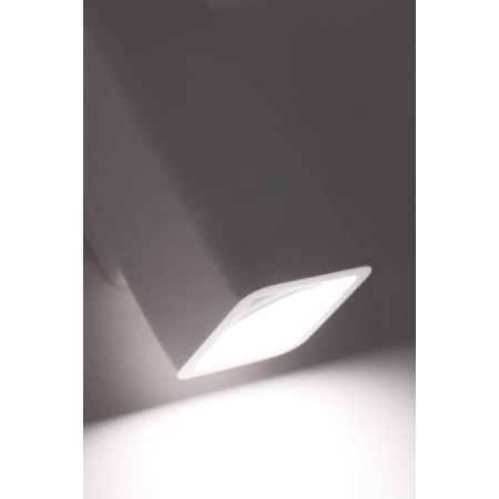 Smukła, biała, dwustronna lampa ścienna 705/1 BIA z serii TOBI 5