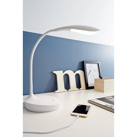 Biała nowoczesna lampka biurkowa z gniazdem USB 106093 z serii SWAN 3