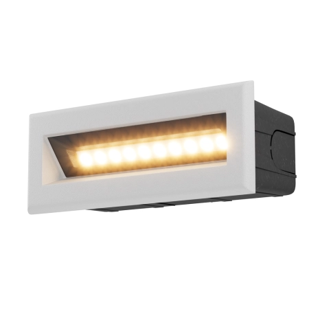 Lampa LED do wbudowania i oświetlenia schodów O045SL-L5W3K z serii BOSCA