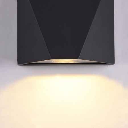 Designerska, ledowa, czarna lampa elewacyjna O577WL-L5B z serii BEEKMAN 2