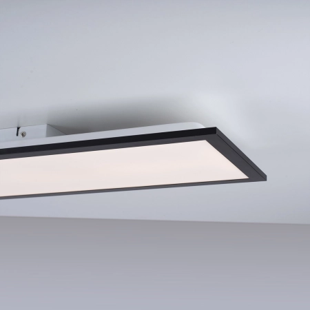 Podłużny plafon LED o ciepłej barwie światła 14741-18 z serii FLAT 6