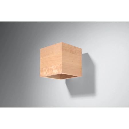 Drewniana lampa ścienna w kształcie kostki SL.0491 z serii QUAD 2