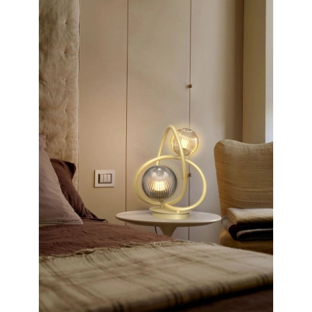 Duża, złota lampa sufitowa w stylu glamour WF 9015-1204 z serii METZ - wizualizacja